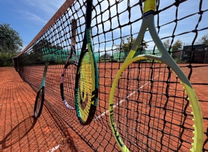 Anschaffung Ballmaschine für Jugendförderung