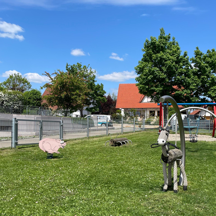 Sonnensegel für unsere Spielplätze in Eutingen im Gäu!