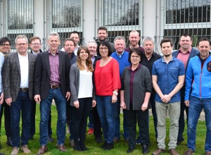 Umbau und Sanierung des alten Sportheimgebäudes sowie des Rasenplatzes