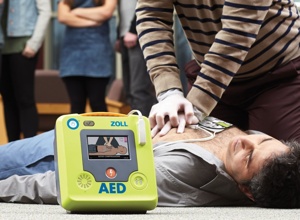 Defibrillator für die Ortsgemeinde Obersteinebach