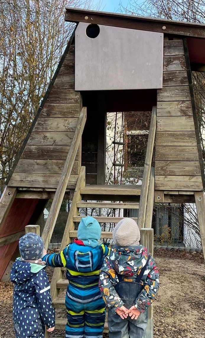 Erneuerung Spielturm der Ev. KiTa Arche Noah in Kirchberg