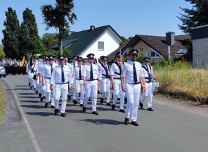 Anschaffung Uniformwesten Spielmannszug Allagen
