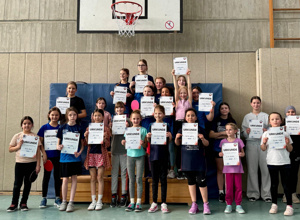 ESV BR Bonn: Neue Tischtennis-Tische und Materialien