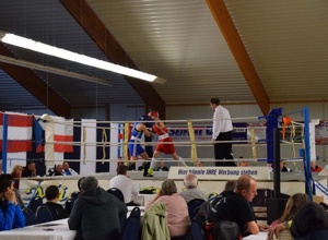 Ein neuer Boxring für den Boxclub Dreiländereck