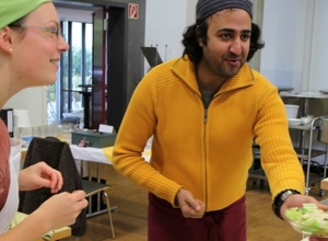 Tagesleiter für das internationale Team des Café Hope