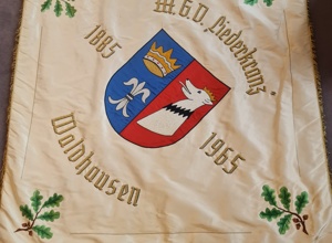 Restaurierung historische Vereinsfahne
