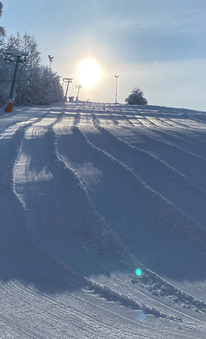 LED Flutlichtstrahler für den Skihang in Stetten a.k.M.