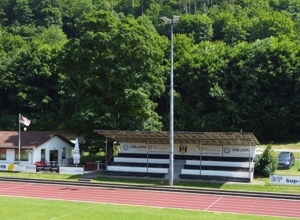 Sanierung der Tribüne im Albeck-Stadion