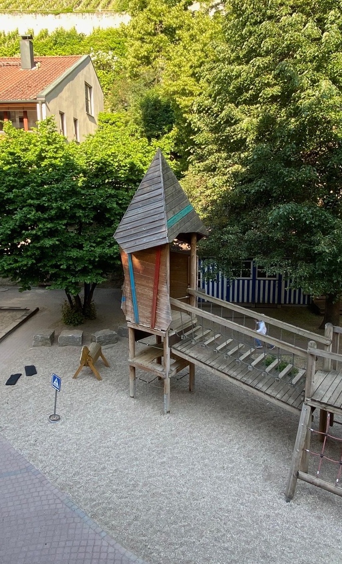 Neugestaltung des Aussenbereiches des Kindergarten St. Burkard