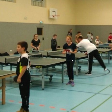 4 neue Tischtennisplatten für das Jugendtraining