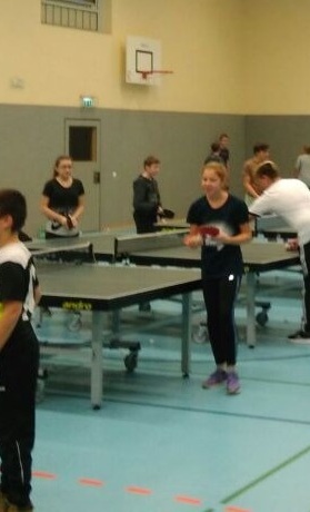 4 neue Tischtennisplatten für das Jugendtraining