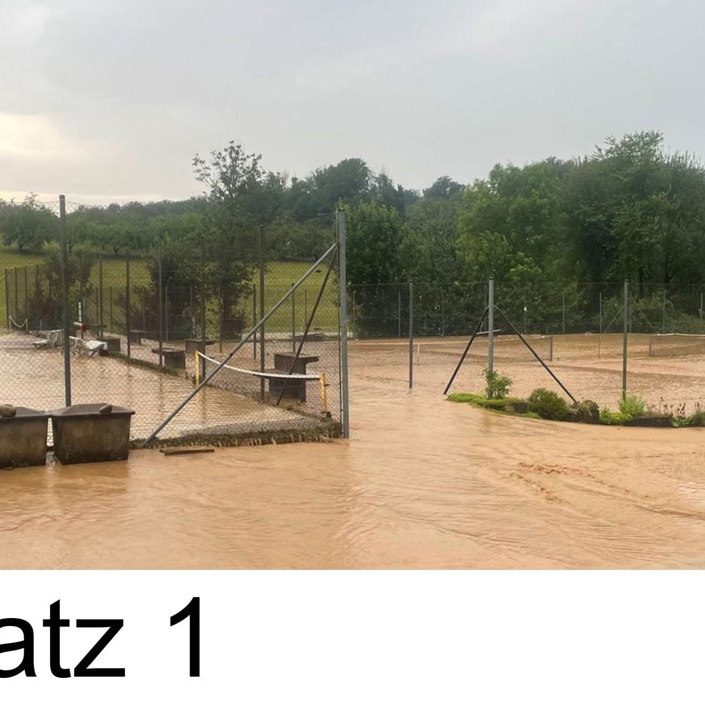 Hochwasserschutz und Wiederaufbau der Tennisplätze - Platz 1