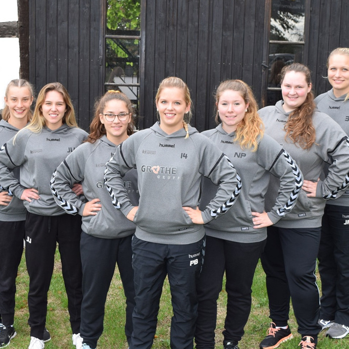 Neue Trainingsanzüge TVE