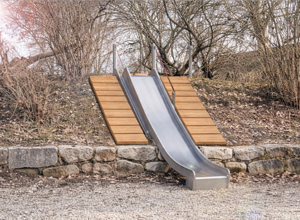 Gemeinsam rutschen wir ans Ziel! Ein neues Abenteuer am Pausenhofberg!