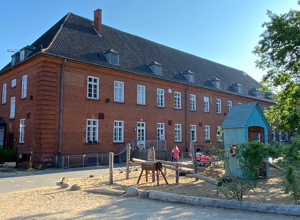 Wasser- Matschanlage Kita HANSEkids PädIn e.V.