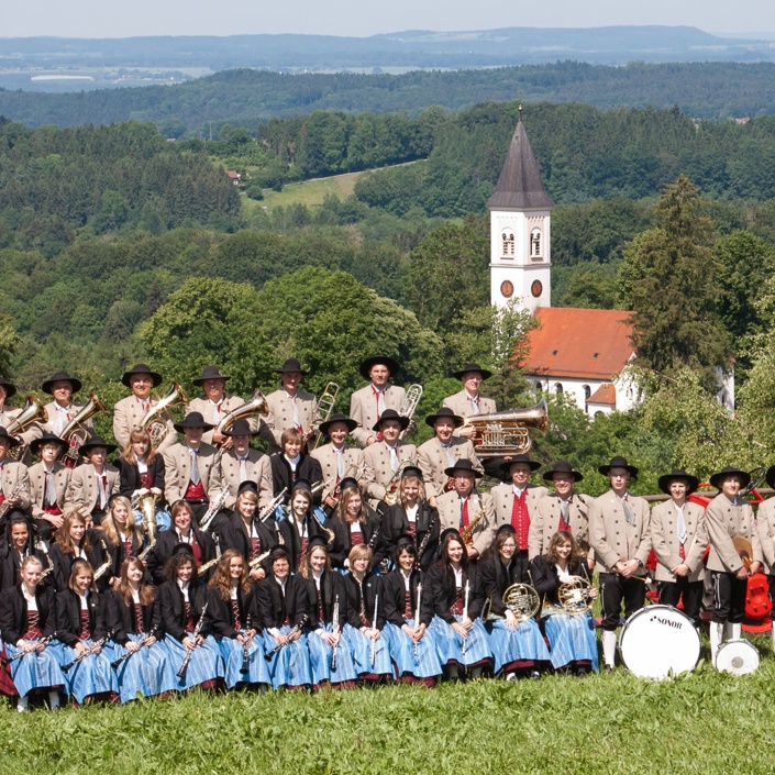 Neue Damenhüte