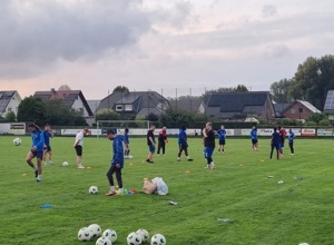 Flutlichtanlage Sportplatz Reelsen