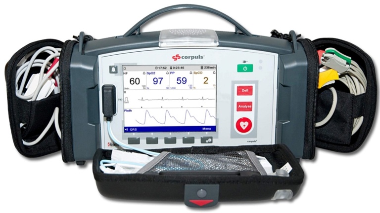 Defibrillator mit zusätzlicher EKG-Funktion HvO Aufseß – BRK