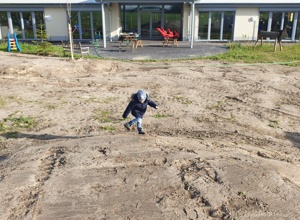 Naturnahes Außengelände Integrative Kita