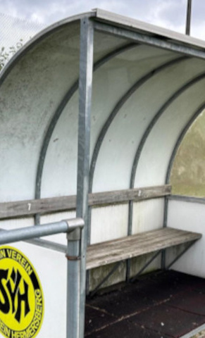 Neue Spielerkabinen