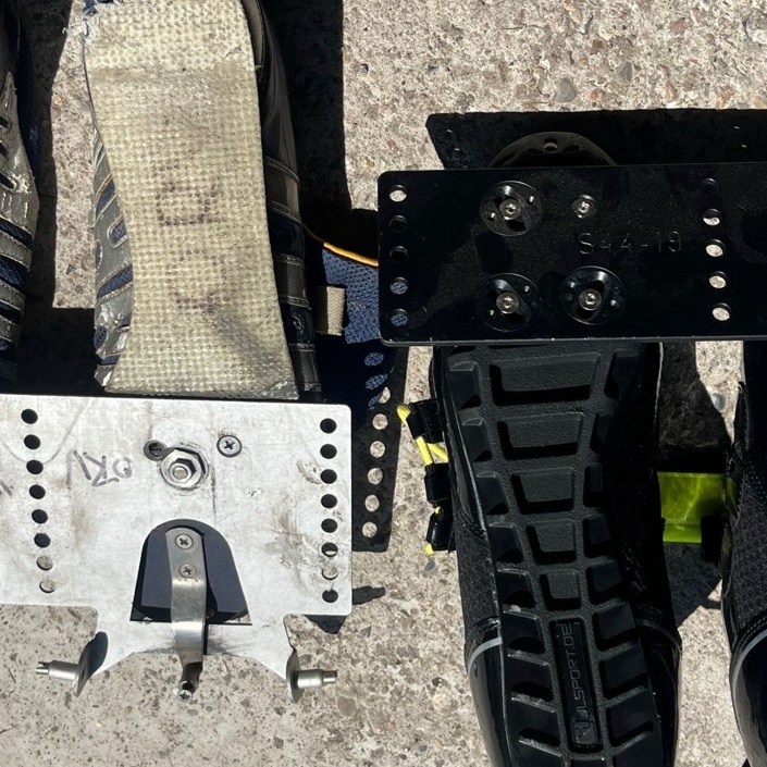 Passende Bootsschuhe und Stemmbrettplatten