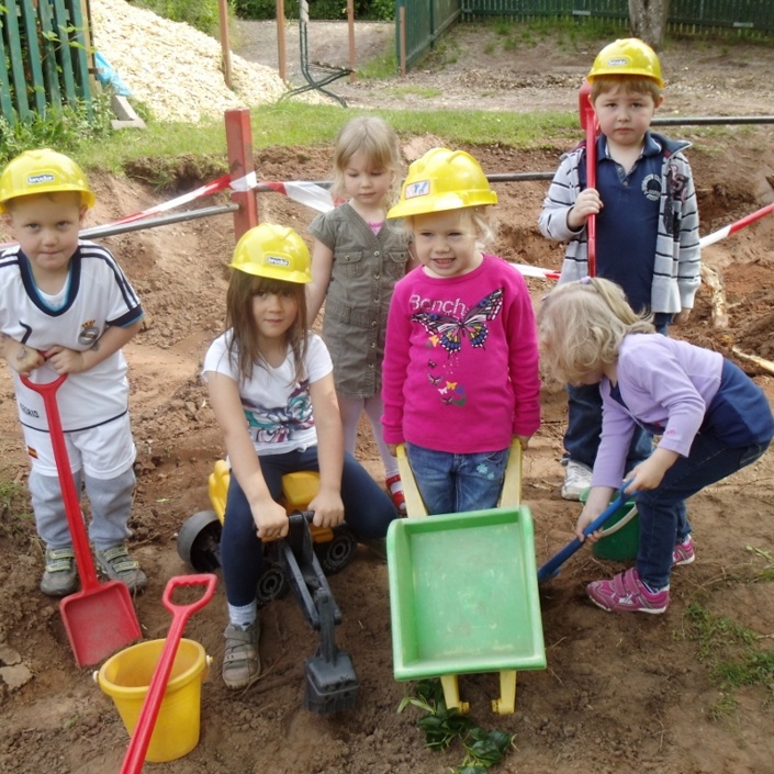 Spielplatz Kindergartenkinder Queidersbach
