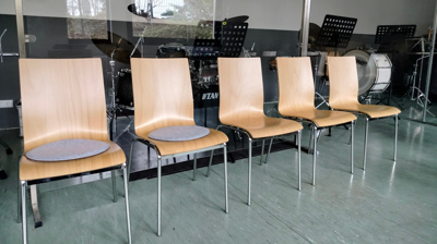 Anschaffung von neuer Bestuhlung und Renovierung Proberaum