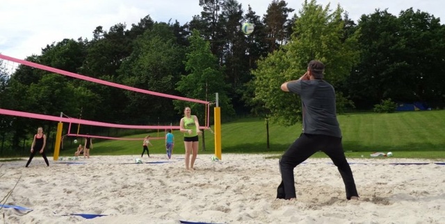 Bau einer Beachvolleyballanlage