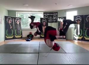 *Wrestling in Löhne* - Eigener Ring für Wrestlingshows & Training