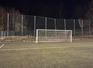 Infrastrukturprojekt SV Eintracht Hohkeppel: Zaun & Anzeigetafel