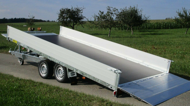 Ein Anhänger für die Vereine