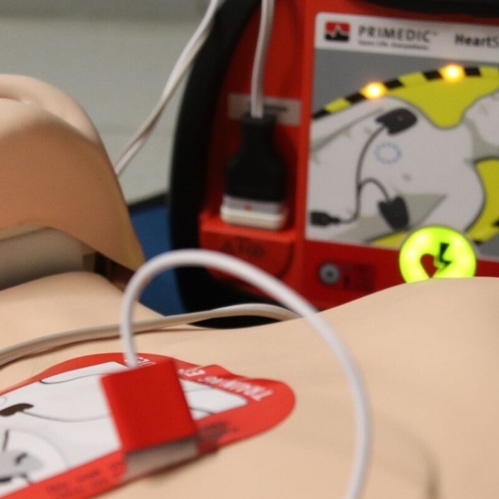 Frühdefibrillator (AED) für Amöneburg