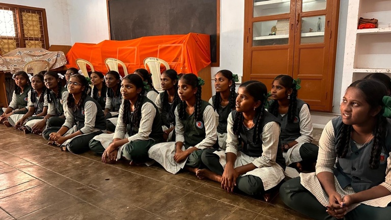 Bildung für (kastenlose) südindische Mädchen