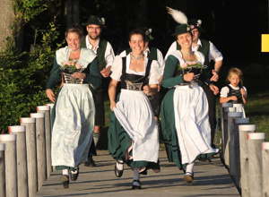 Stoff für neue Trachten
