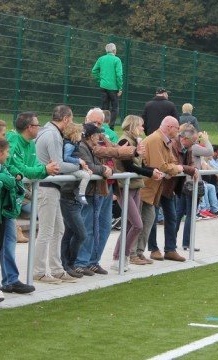 SV Hüsten 09 - Unterstellmöglichkeiten und Sitzplatzangebote