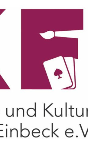 Neuer Konzertflügel für das Konzerthaus TangoBrücke