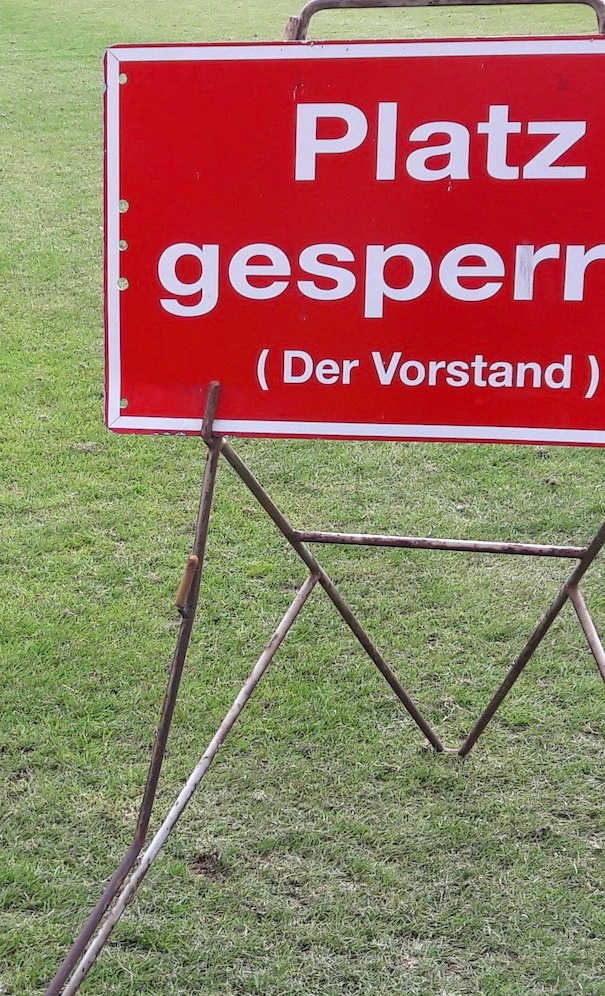 Platzrenovierung beim SV09 Somborn