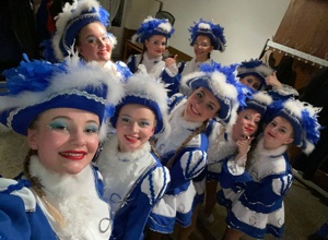 Neue Tanzsportkostüme für unsere Funkengarde