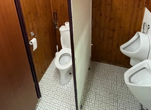 SC Weisbach: Sanierung Toilettenbereich