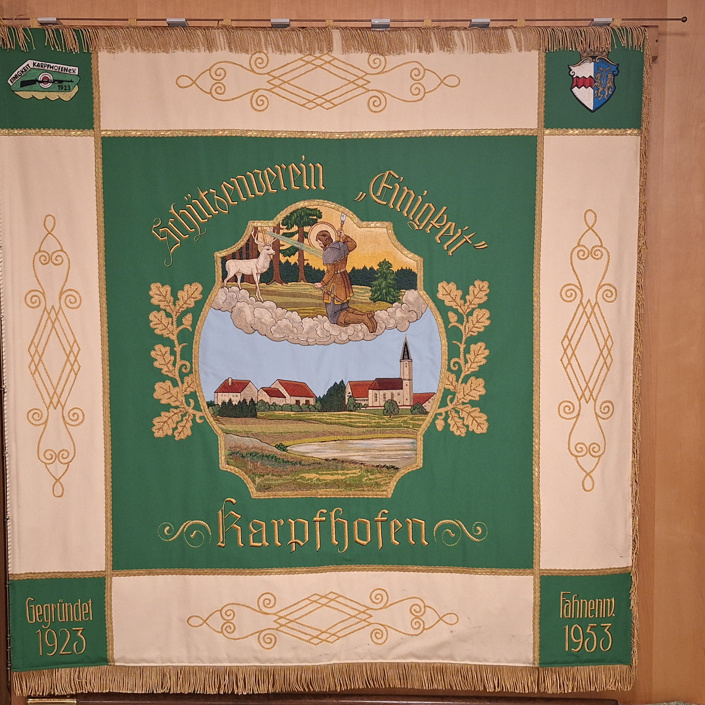 Unser Fahnenband von 1953 braucht Euch