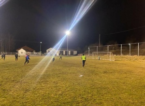 LED Flutlichtanlage am Trainingsplatz