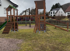 Spielplatzerneuerung Beringhausen für Kinder aller Altersgruppen