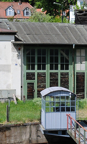 Dachziegel für den alten Lokschuppen Amberg