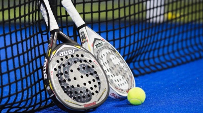 Bau eines Padel Courts