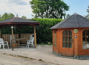 Neubau einer Halfway-Hütte
