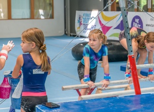 Gemeinsam zum neuen Stufenbarren - weil jeder Griff zählt