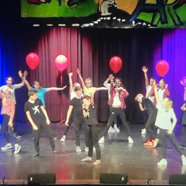 „Move It“ ein Tanz- und Musikprojekt der Montessori Schule Starnberg