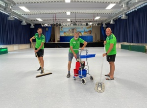 Putzmaschine für Werntalhalle Thüngen