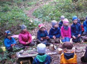 Video - Eine Schutzhütte für unsere Waldkinder!