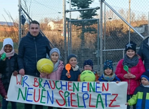 Wir bauen einen neuen Spielplatz